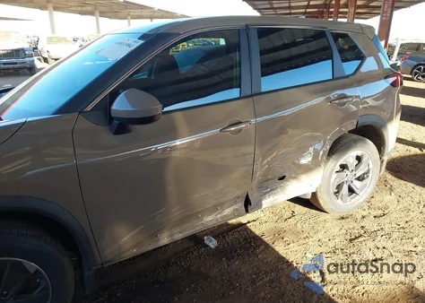 2025 Nissan Rogue Sv Fwd z USA, uszkodzony, nr VIN 5N1BT3BA5SC780548